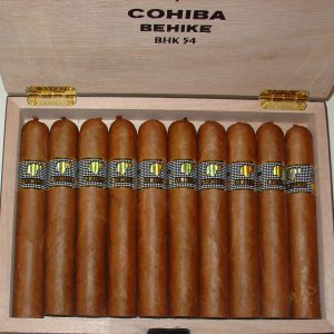 thuoclangoaicaocap com 20 - Shehuayan | 专营高端进口香烟与雪茄